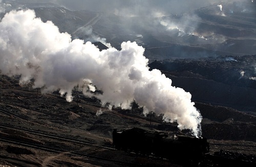 黑金转型路茫茫 清洁煤炭会是最终答案吗?_